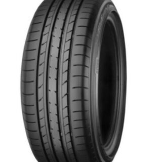 YOKOHAMA 225/55 R18 98H BluEarth E70